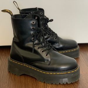 Dr Martens Jadon Boot Smooth Leather Platform